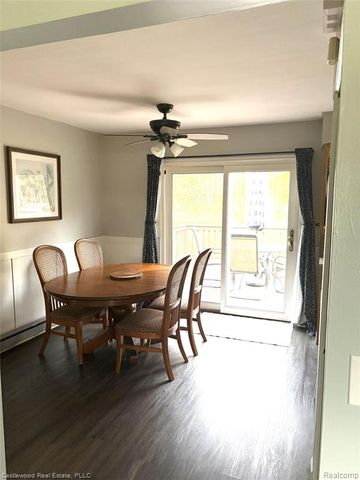 2430 Virginia Park Drive, Lapeer, MI 48446