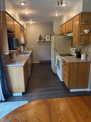 2430 Virginia Park Drive, Lapeer, MI 48446