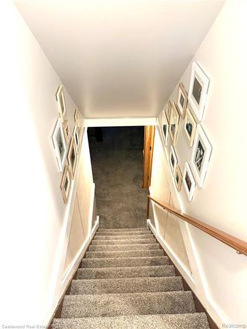 2430 Virginia Park Drive, Lapeer, MI 48446