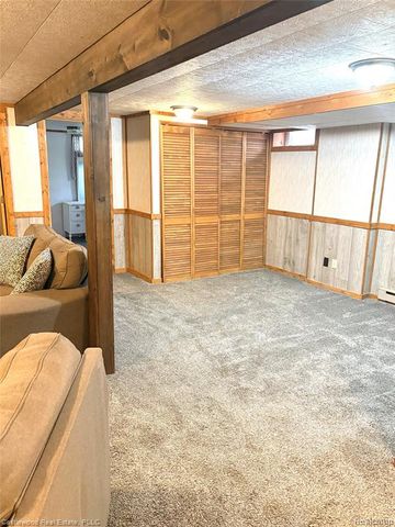 2430 Virginia Park Drive, Lapeer, MI 48446