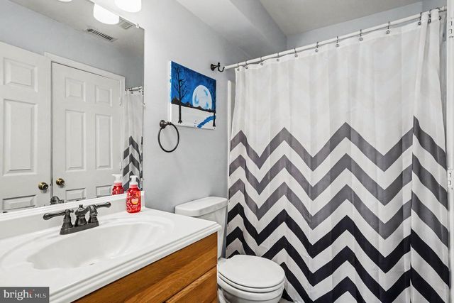6513 RIDGEBORNE DR, Baltimore, MD 21237