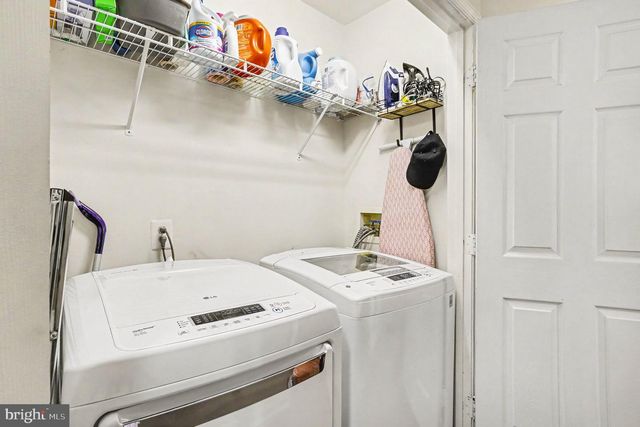 6513 RIDGEBORNE DR, Baltimore, MD 21237