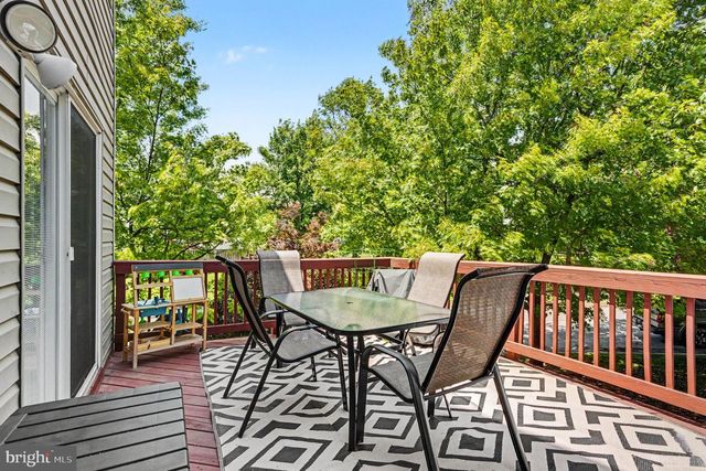 6513 RIDGEBORNE DR, Baltimore, MD 21237