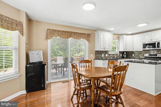 6513 RIDGEBORNE DR, Baltimore, MD 21237