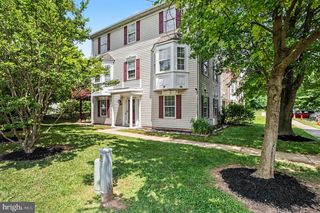 6513 RIDGEBORNE DR, Baltimore, MD 21237