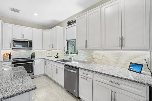 2077 Hamlin ST, Naples, FL 34120