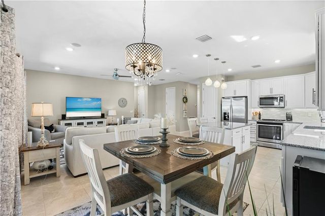 2077 Hamlin ST, Naples, FL 34120