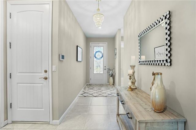 2077 Hamlin ST, Naples, FL 34120