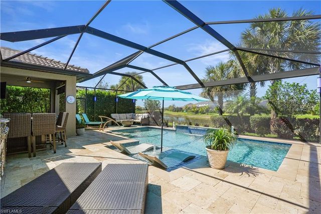 2077 Hamlin ST, Naples, FL 34120