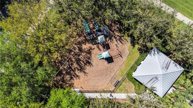 2077 Hamlin ST, Naples, FL 34120
