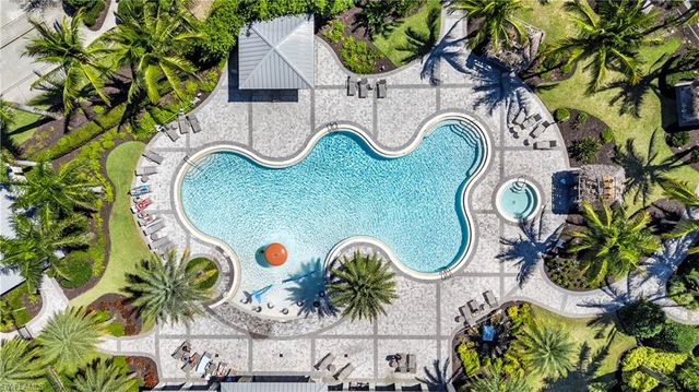 2077 Hamlin ST, Naples, FL 34120