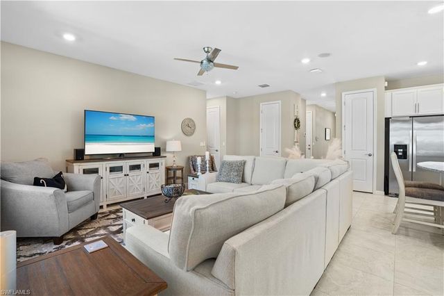 2077 Hamlin ST, Naples, FL 34120