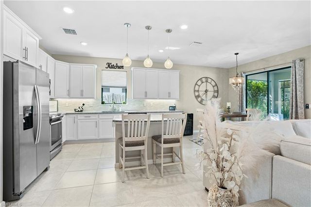 2077 Hamlin ST, Naples, FL 34120