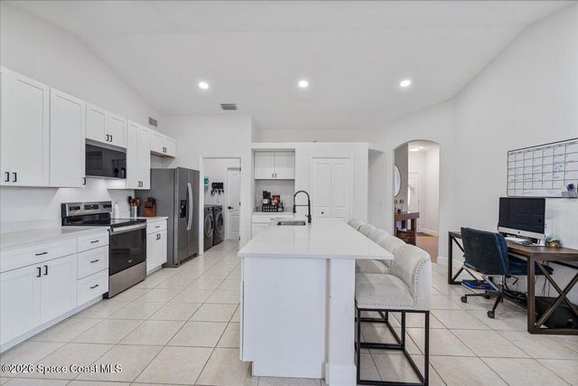 356 Olster Street SW, Palm Bay, FL 32908