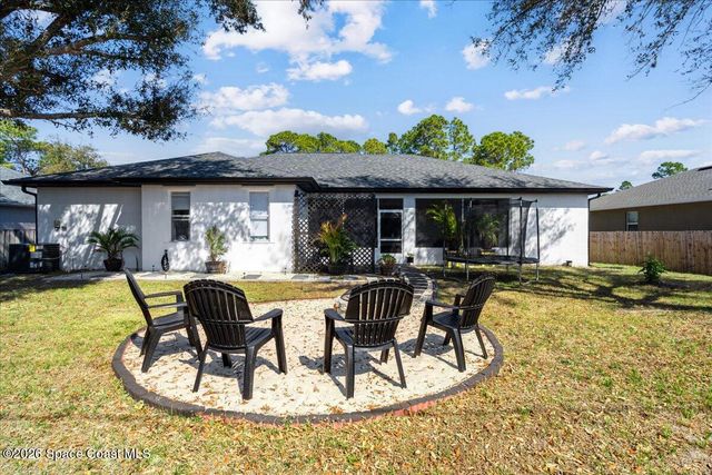 356 Olster Street SW, Palm Bay, FL 32908