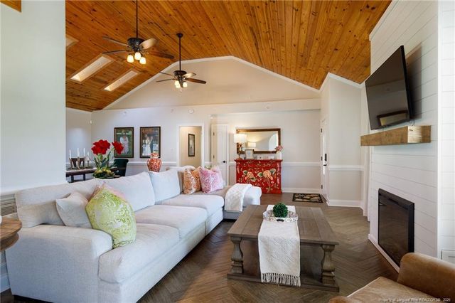 275 Stewart Creek Road, Raeford, NC 28376