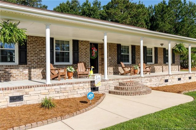 275 Stewart Creek Road, Raeford, NC 28376