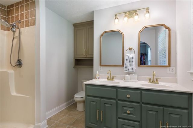 275 Stewart Creek Road, Raeford, NC 28376