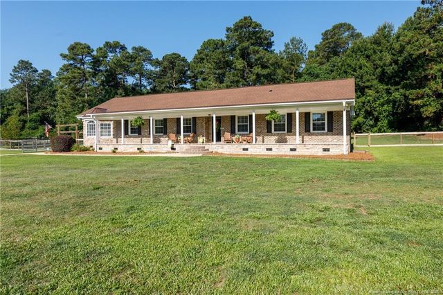 275 Stewart Creek Road, Raeford, NC 28376