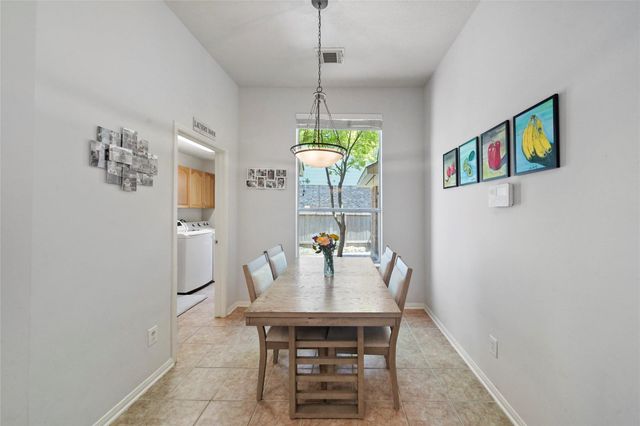 158 N Whistlers Bend Circle, The Woodlands, TX 77384