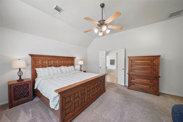 158 N Whistlers Bend Circle, The Woodlands, TX 77384