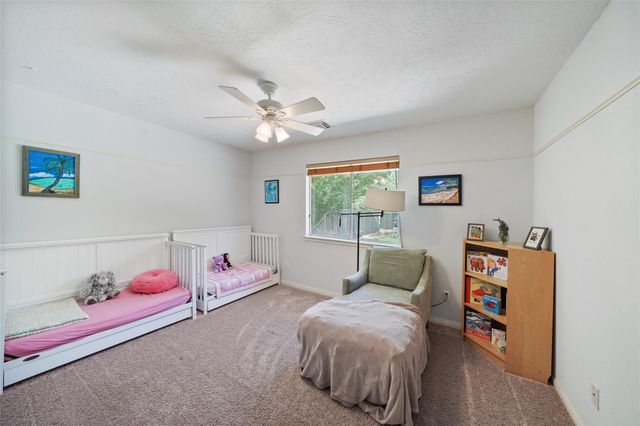 158 N Whistlers Bend Circle, The Woodlands, TX 77384