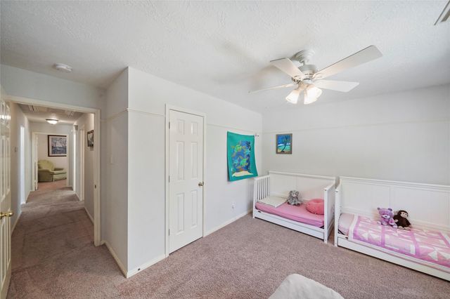 158 N Whistlers Bend Circle, The Woodlands, TX 77384