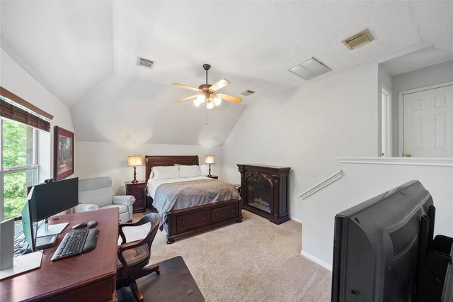 158 N Whistlers Bend Circle, The Woodlands, TX 77384