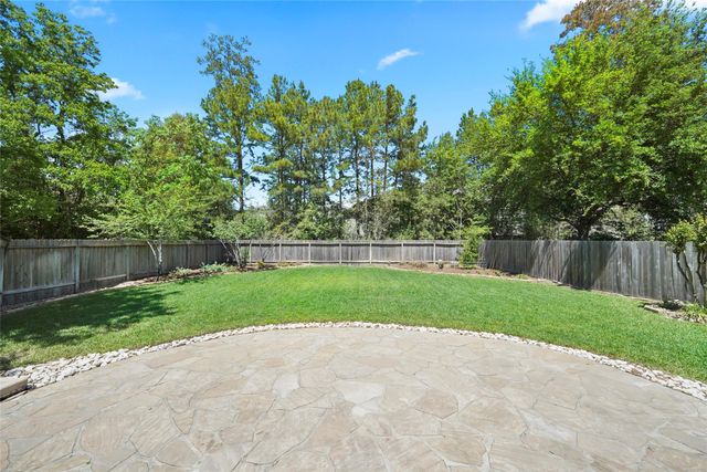 158 N Whistlers Bend Circle, The Woodlands, TX 77384