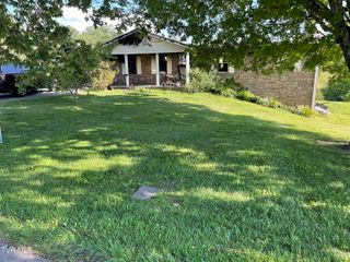 415 Pleasant Hill Road, Bulls Gap, TN 37711