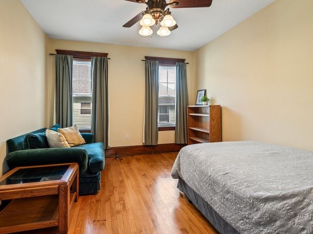 371 Chandler St 2, Worcester, MA 01602