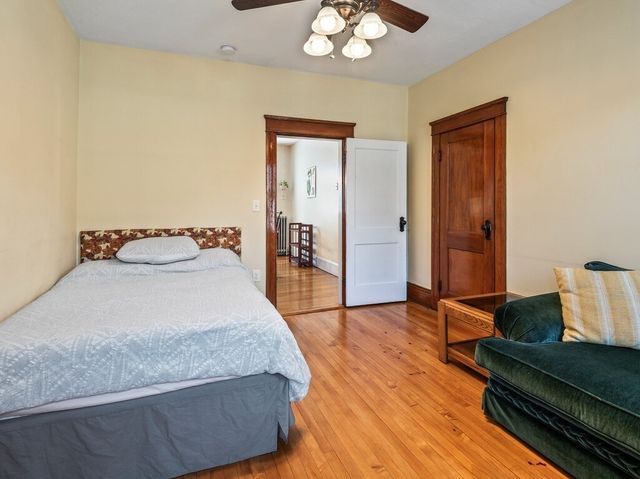 371 Chandler St 2, Worcester, MA 01602