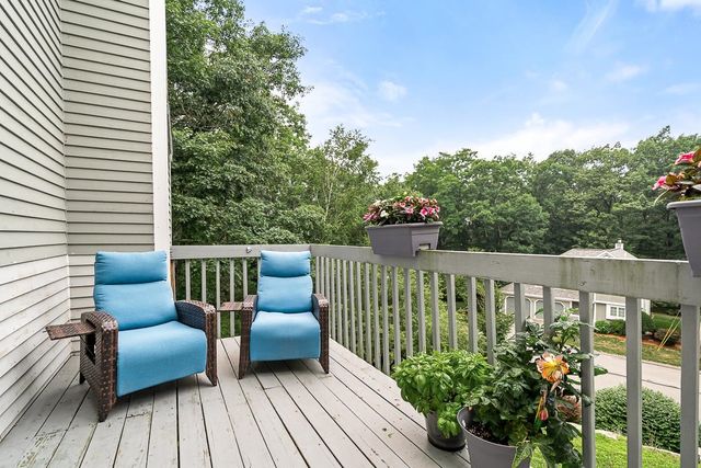41 Aster Court, Nashua, NH 03062