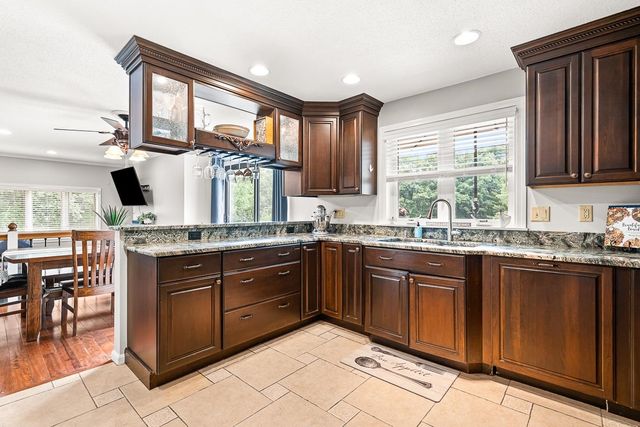 41 Aster Court, Nashua, NH 03062