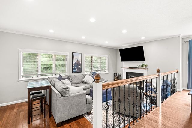 41 Aster Court, Nashua, NH 03062