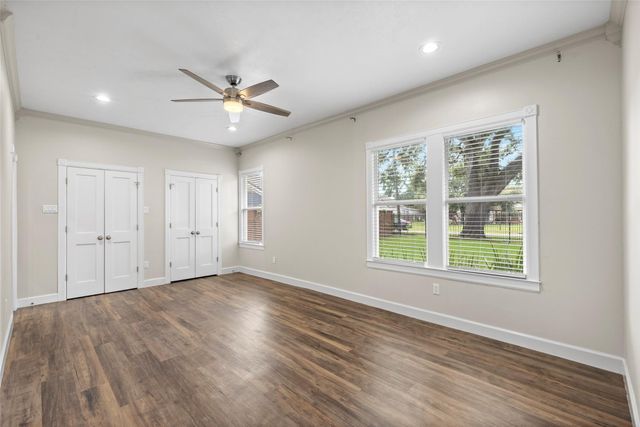901 Melbourne Street, Houston, TX 77022