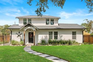 901 Melbourne Street, Houston, TX 77022