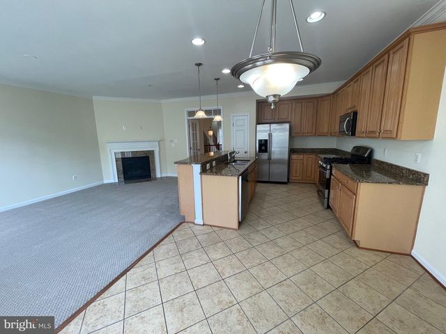 2707 SHEFFIELD HILL WAY, Woodbridge, VA 22191