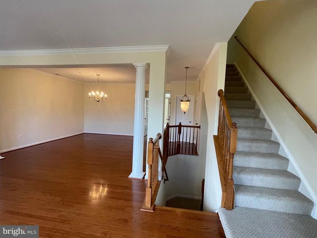 2707 SHEFFIELD HILL WAY, Woodbridge, VA 22191