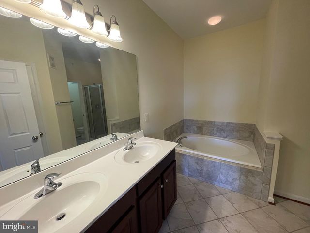 2707 SHEFFIELD HILL WAY, Woodbridge, VA 22191