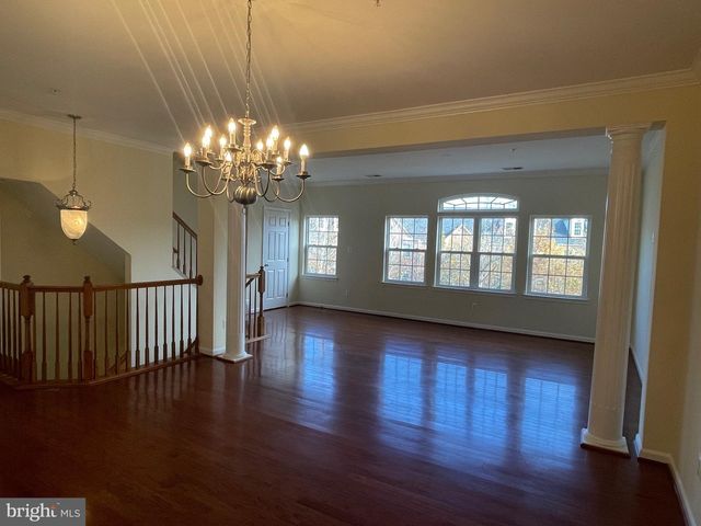 2707 SHEFFIELD HILL WAY, Woodbridge, VA 22191