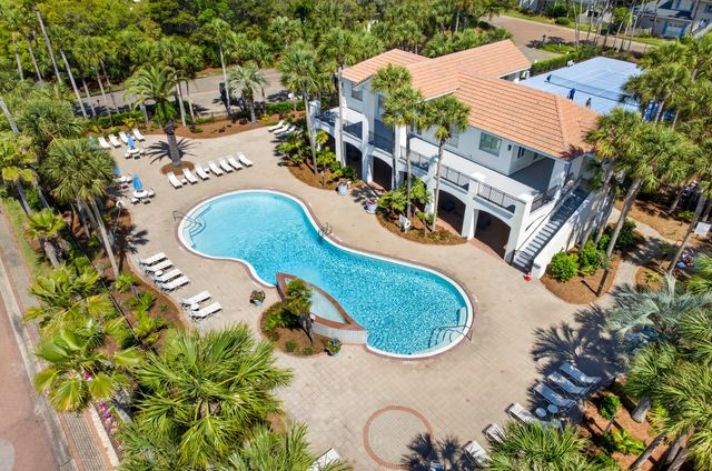 96 Vista Bluffs, Destin, FL 32541