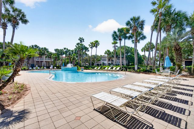 96 Vista Bluffs, Destin, FL 32541