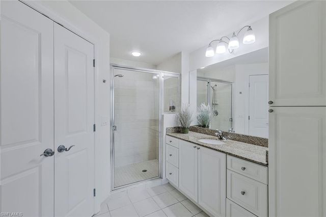 2825 Palm Beach BLVD 316, Fort Myers, FL 33916