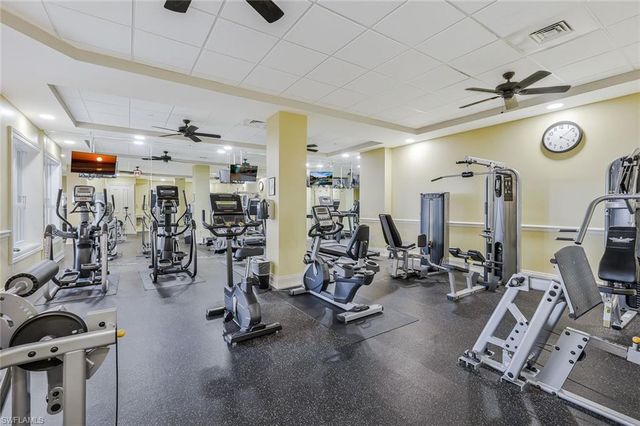 2825 Palm Beach BLVD 316, Fort Myers, FL 33916