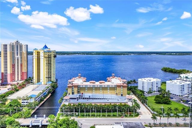 2825 Palm Beach BLVD 316, Fort Myers, FL 33916