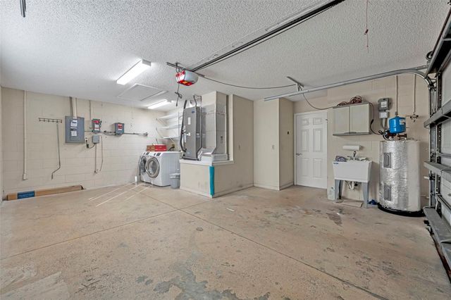 1428 ALMANZA DRIVE, The Villages, FL 32159