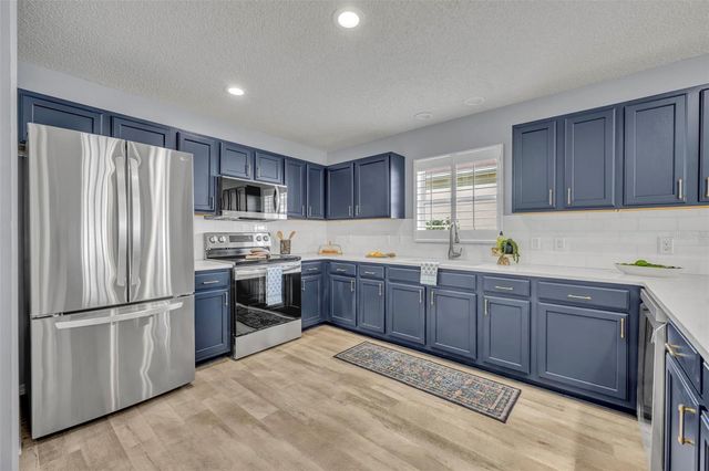 1428 ALMANZA DRIVE, The Villages, FL 32159