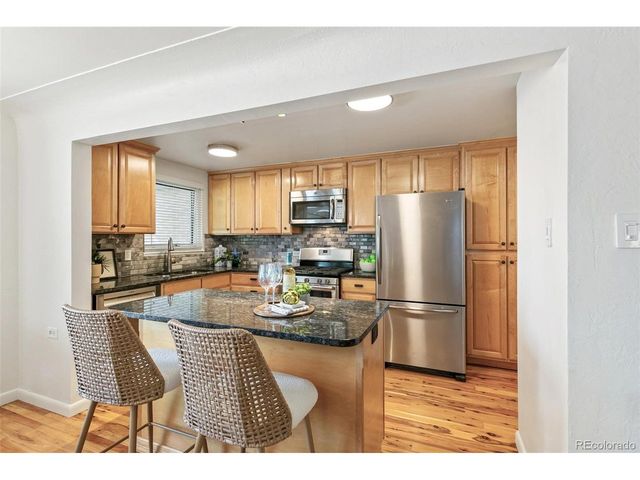 1440 S Bellaire St, Denver, CO 80222
