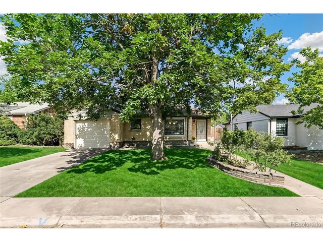 1440 S Bellaire St, Denver, CO 80222